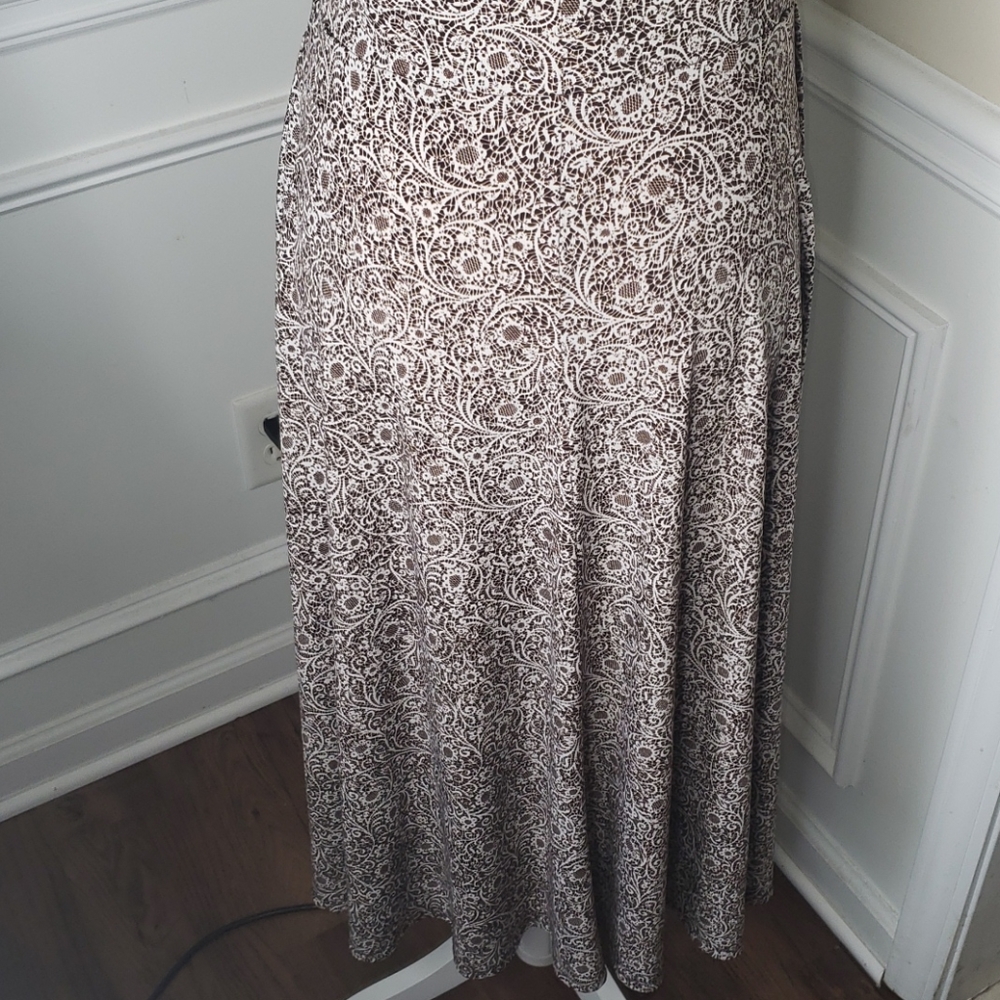 Dress - Picture 5 of 6